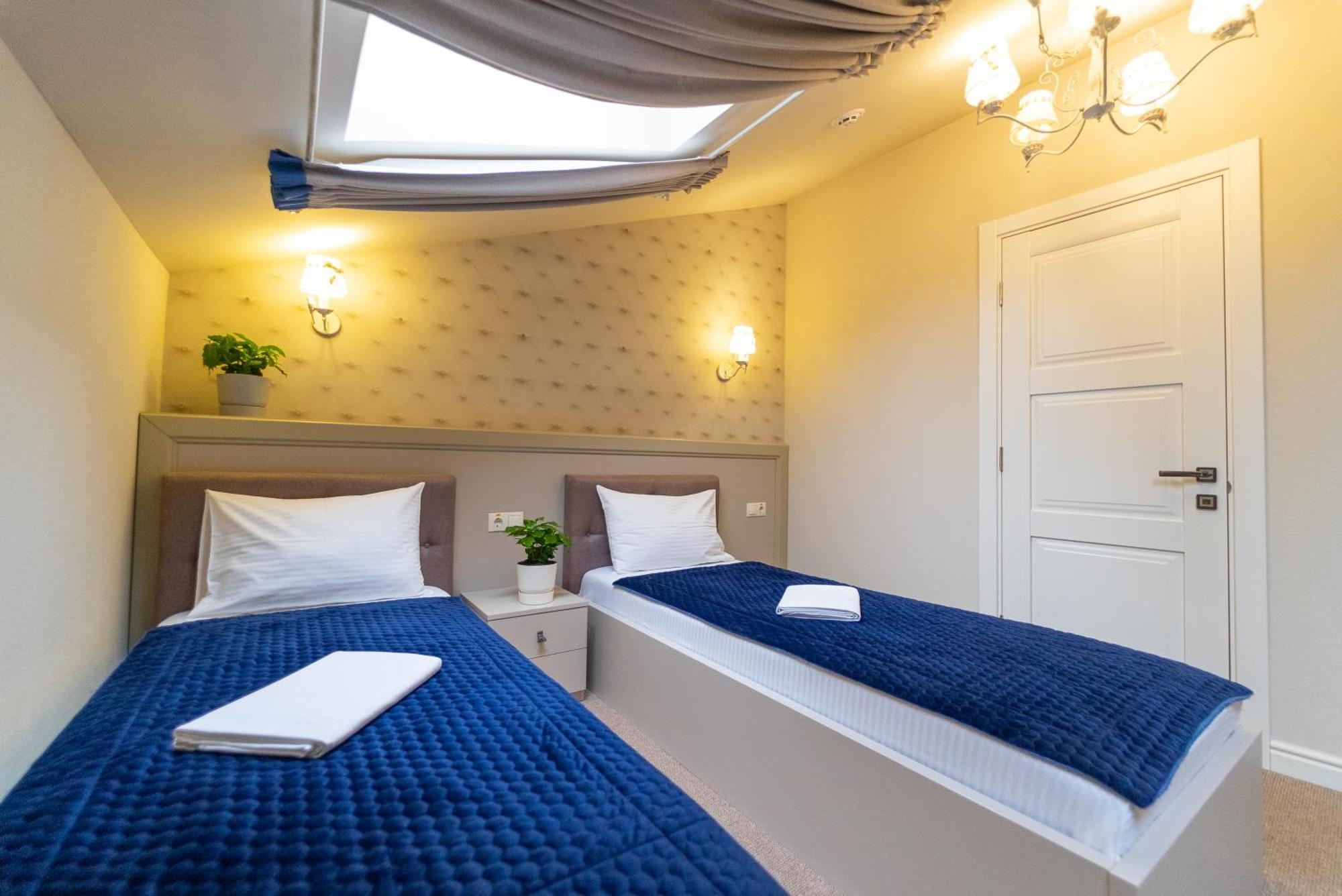 Maner Hotel